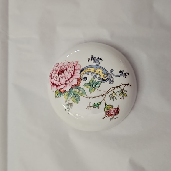 Gorgeous "Chelsea Manor" ginger jar by Crown Staffordshire - Picture 7 of 12